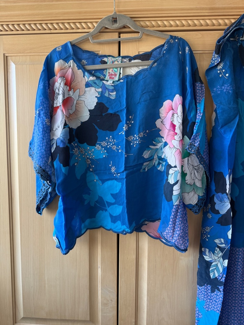 Johnny Was Royal Blue Floral Silk Blouse & matching palazzo pants